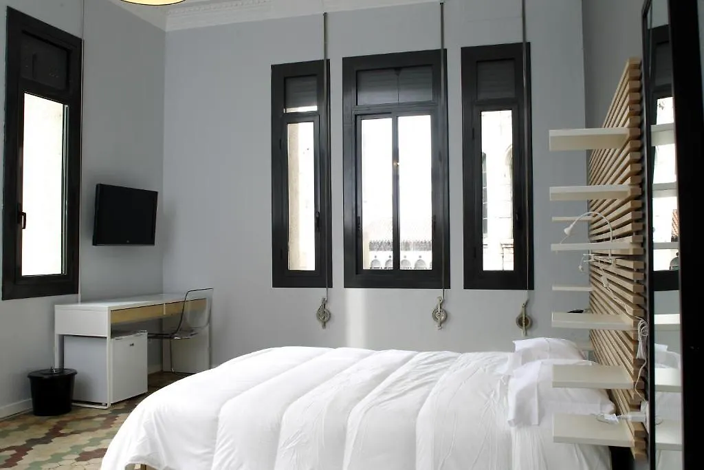 G And G Rooms Barcelona Guest house